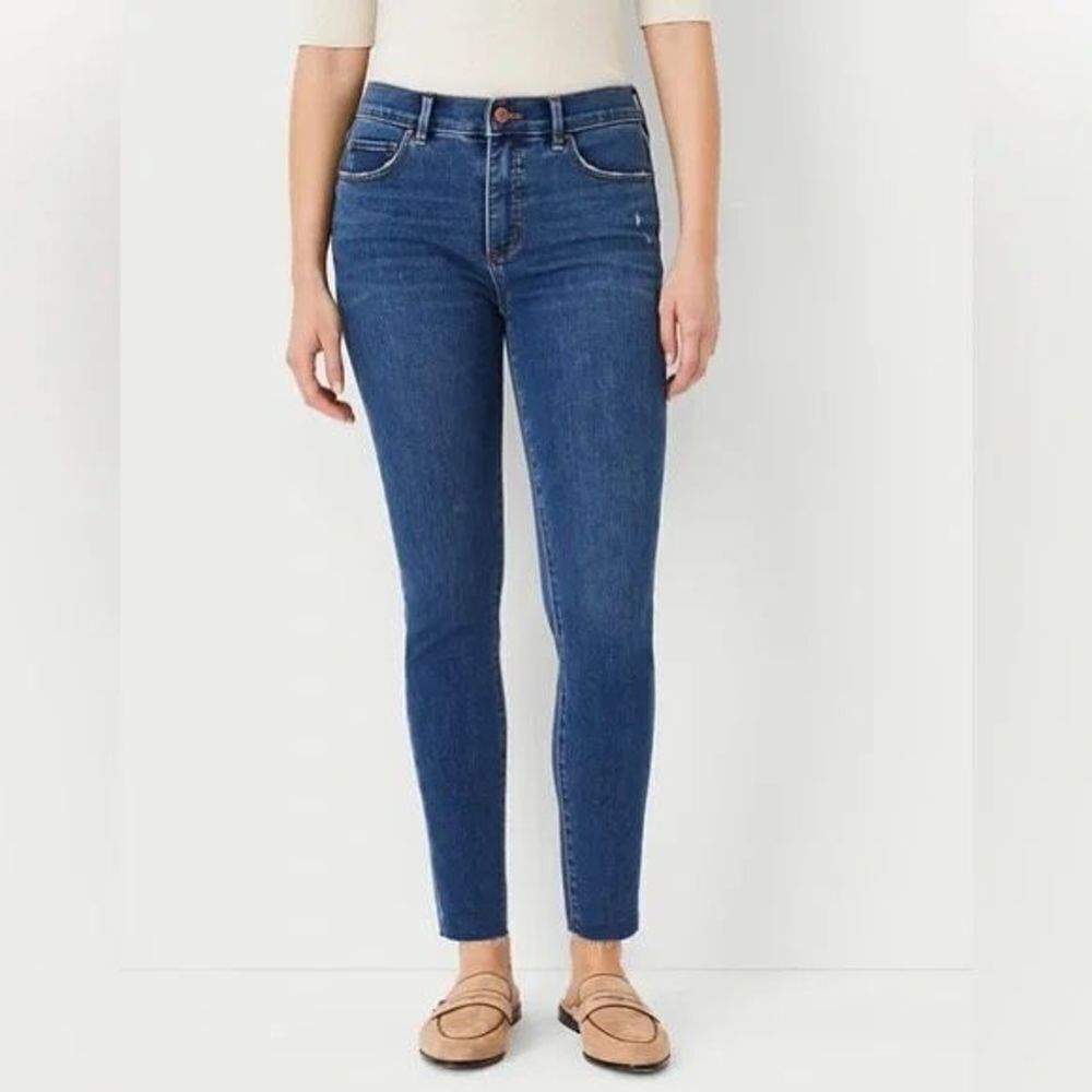 Ann Taylor Skinny Ankle Curvy Fit Jeans Blue Size 2P